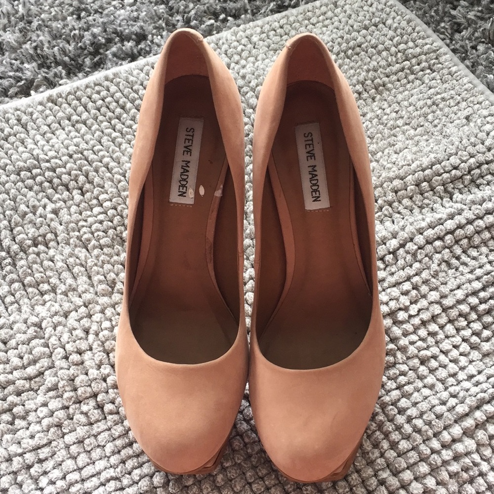 Steve Madden Nude Heels